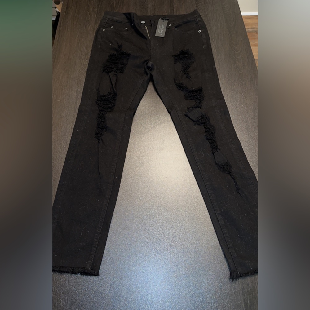 Brand new Carmar Ripped Jeans❤️